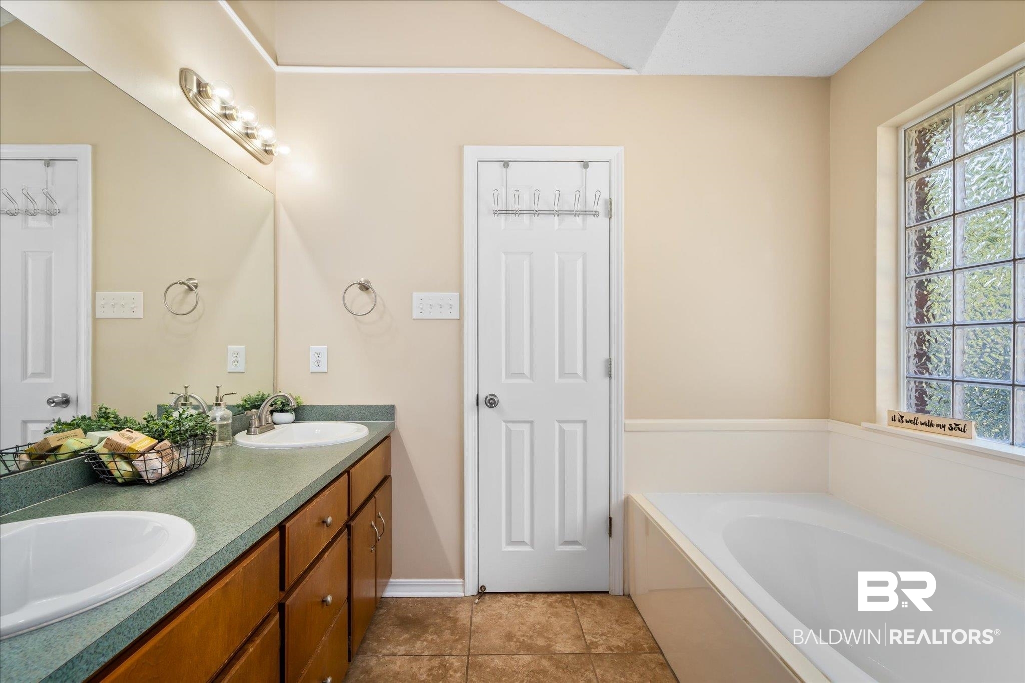 13200 Oak Forge Drive Mobile, AL 36608 - Photo 11 of 20