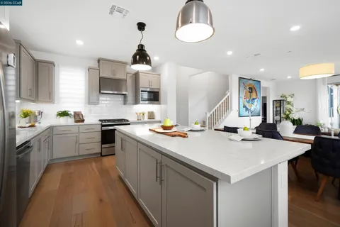 $1,799,000 | 5860 Silhouette Court, Dublin, CA 94568