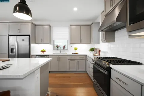 $1,799,000 | 5860 Silhouette Court, Dublin, CA 94568