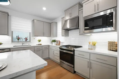 $1,799,000 | 5860 Silhouette Court, Dublin, CA 94568