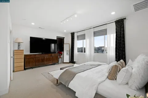 $1,799,000 | 5860 Silhouette Court, Dublin, CA 94568