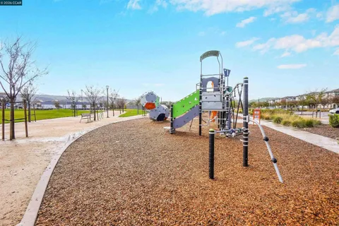 $1,799,000 | 5860 Silhouette Court, Dublin, CA 94568