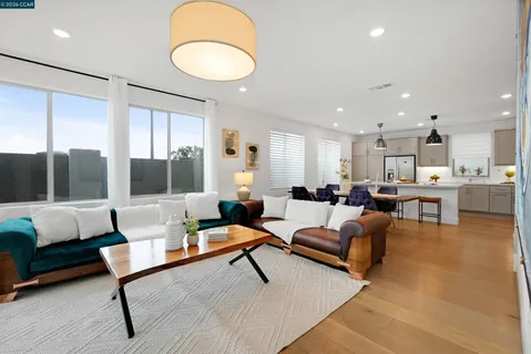 $1,799,000 | 5860 Silhouette Court, Dublin, CA 94568