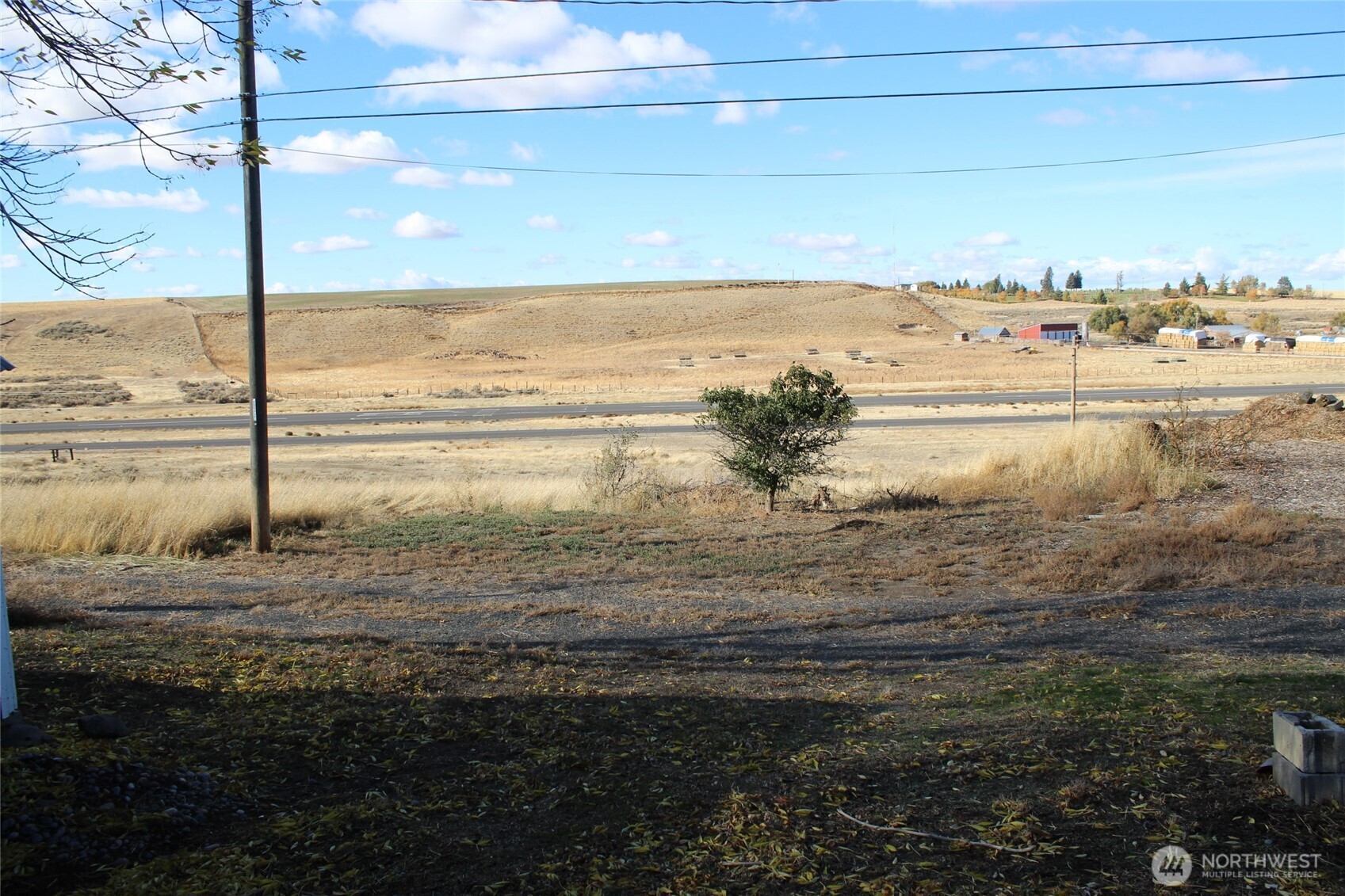 512 West Broadway Avenue Ritzville, WA 99169 - Photo 11 of 16 a view of an ocean beach