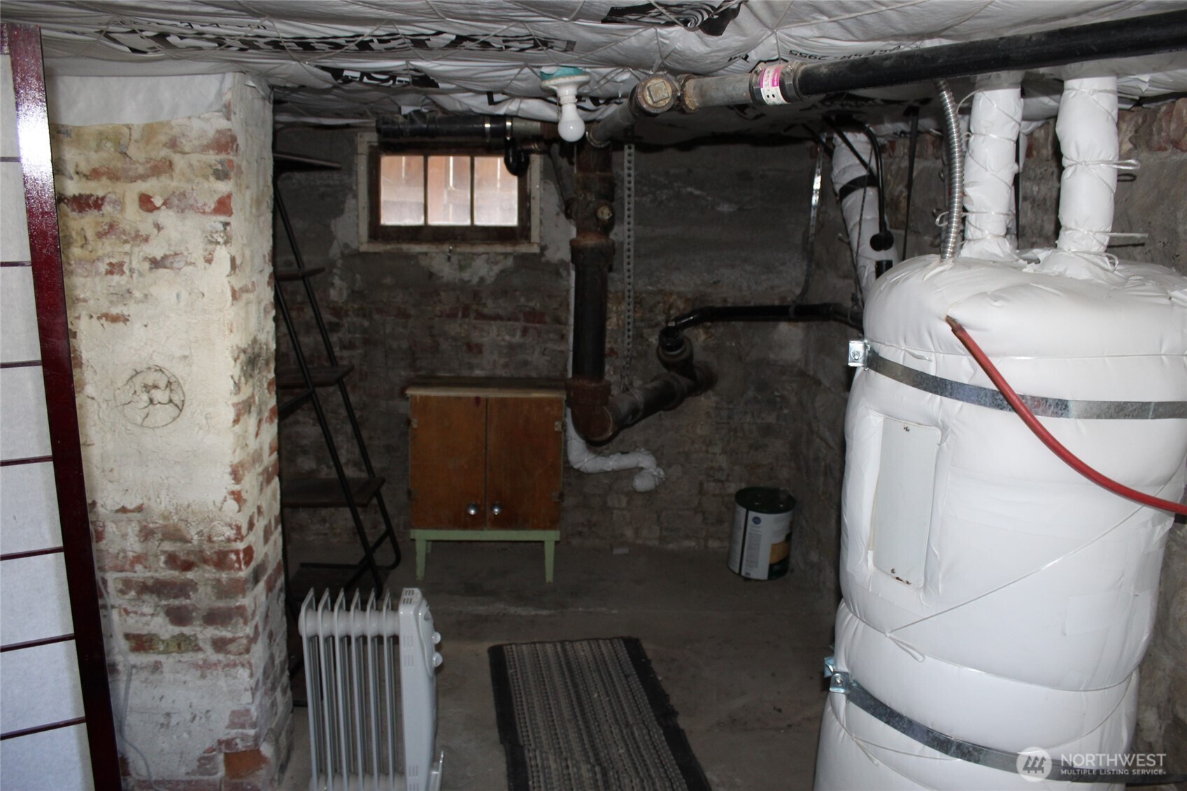 512 West Broadway Avenue Ritzville, WA 99169 - Photo 14 of 16 a view of washer and dryer