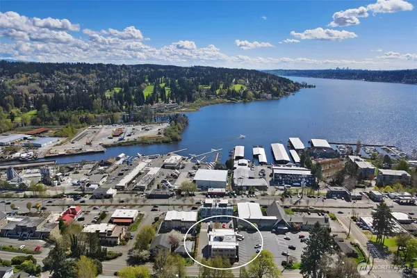 $440,000 | 6219 Northeast 181st Street, Unit 301, Kenmore, WA 98028