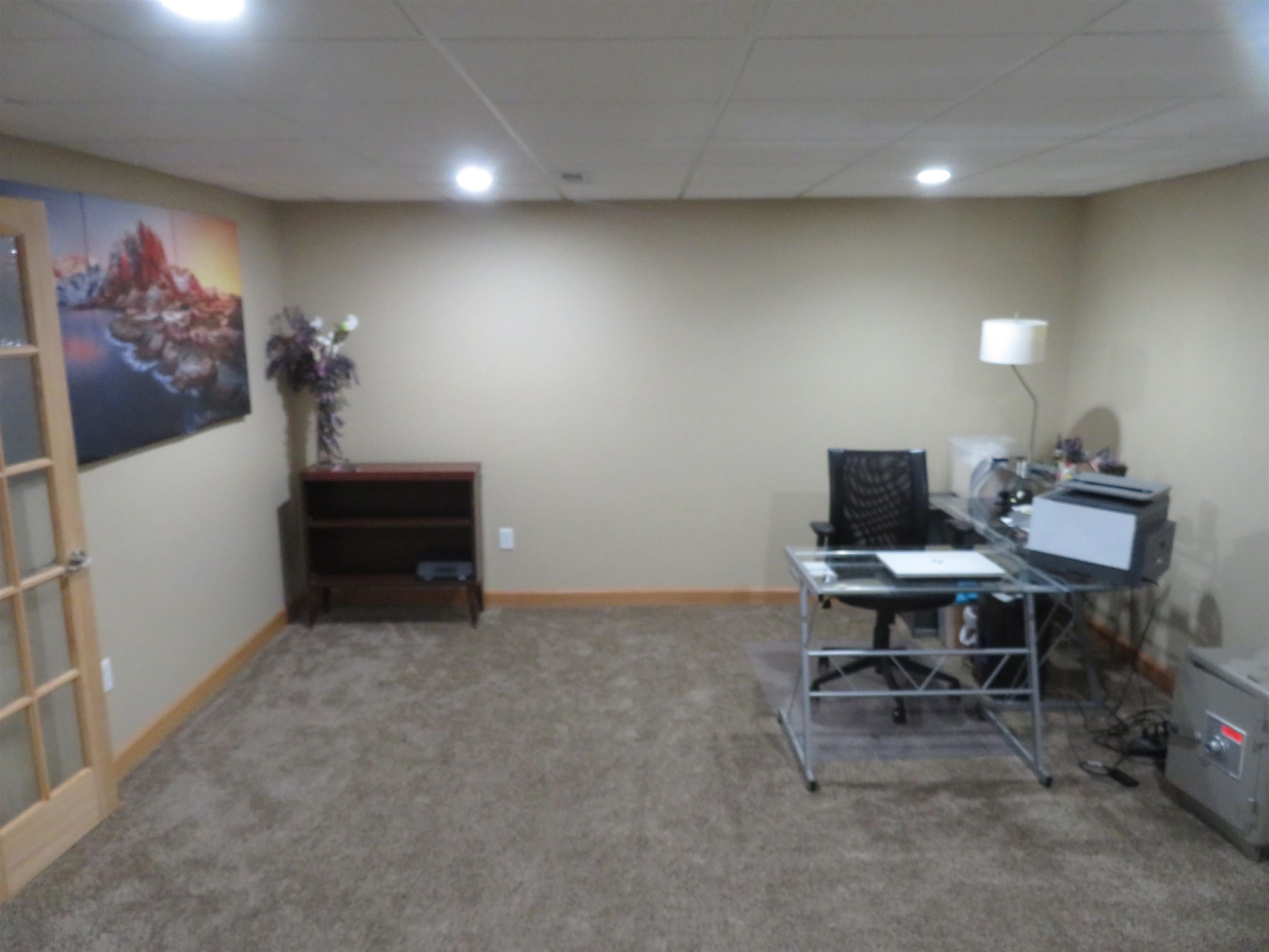 1972 Delmar Drive Freeport, IL 61032 - Photo 19 of 24 a view of a workspace with furniture