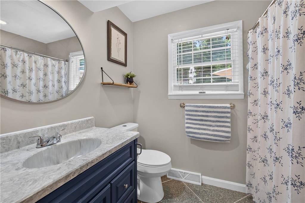 213 Ridge Road Butler, PA 16001 - Photo 12 of 39