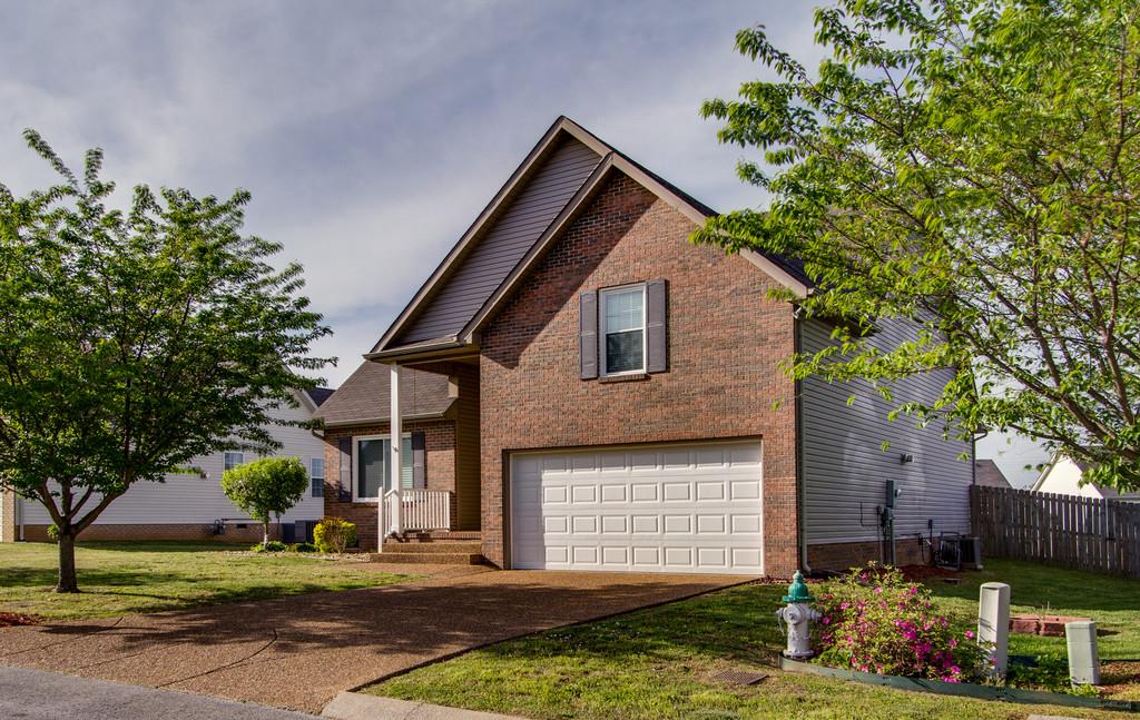 1005 Patterson Street Spring Hill, TN 37174 - Photo 1 of 30 Gallery Image 1