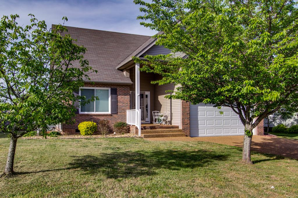 1005 Patterson Street Spring Hill, TN 37174 - Photo 4 of 30 Gallery Image 4