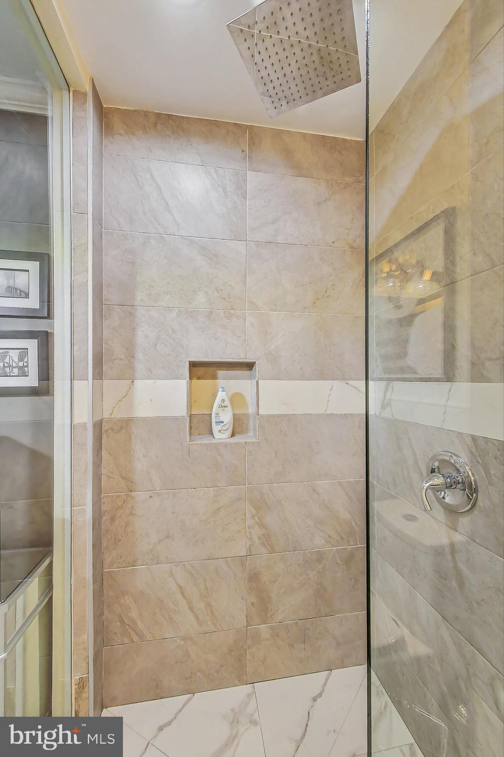 3245 Rio Drive, Unit 211 Falls Church, VA 22041 - Photo 20 of 40