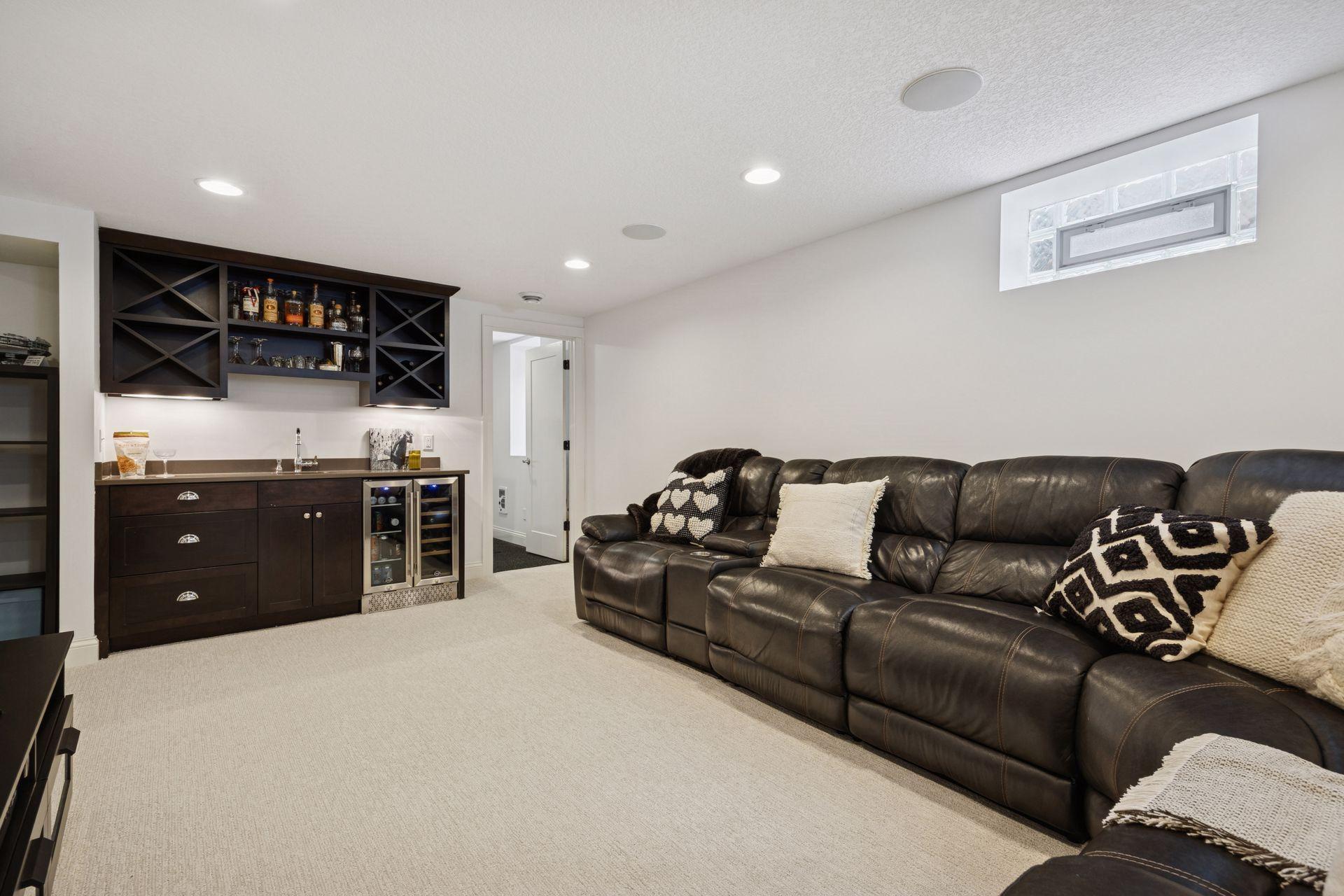 5248 Zenith Avenue South Minneapolis, MN 55410 - Photo 32 of 46