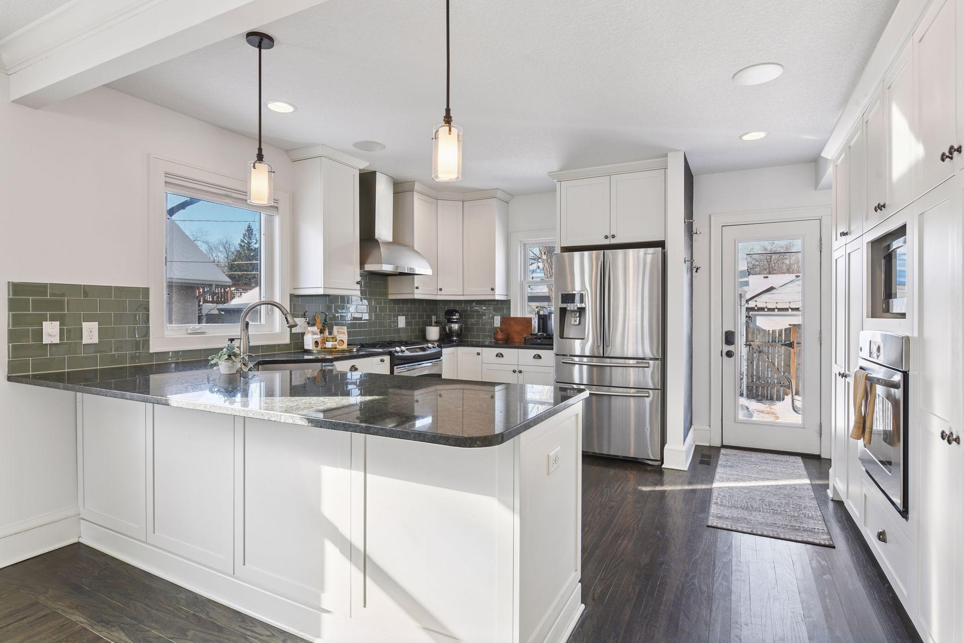 5248 Zenith Avenue South Minneapolis, MN 55410 - Photo 9 of 46