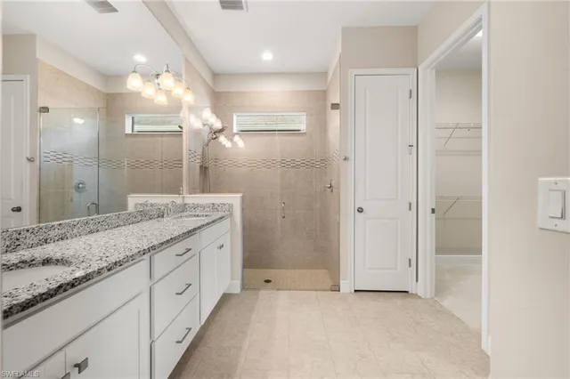 $699,990 | 3292 Pilot Circle, Naples, FL 34120