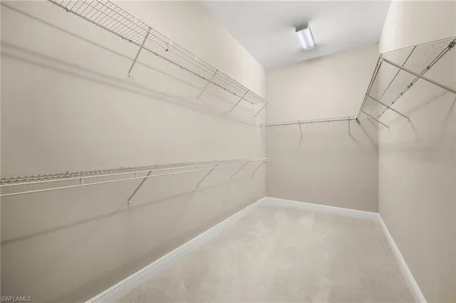 $699,990 | 3292 Pilot Circle, Naples, FL 34120