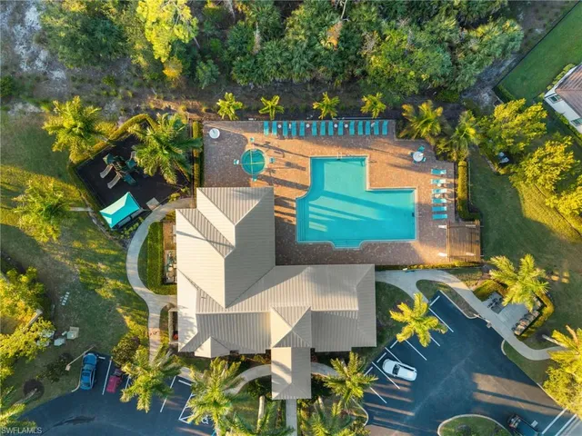 $699,990 | 3292 Pilot Circle, Naples, FL 34120