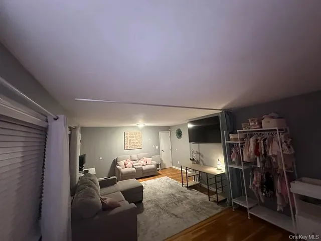 $295,000 | 224 Farber Drive, Unit 224, West Babylon, NY 11704