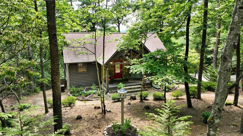 302 Doe Run Purlear, NC 28665 - Photo 1 of 43 Gallery Image 1