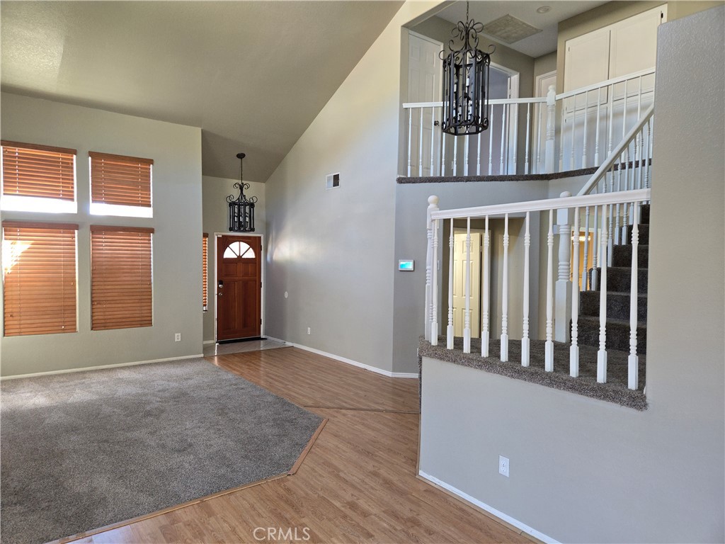 15721 Lake Ridge Road Lake Elsinore, CA 92530 - Photo 4 of 24