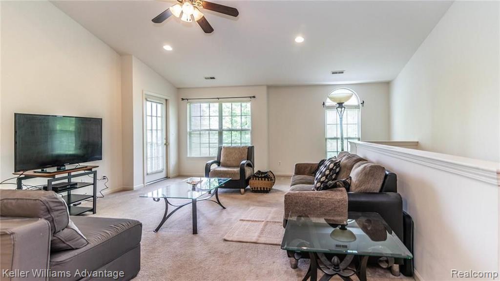 11790 Farmington Road Livonia, MI 48150 - Photo 5 of 32