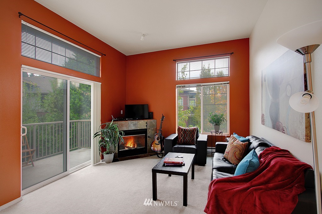15325 Southeast 155th Place, Unit X2 Renton, WA 98058 - Photo 4 of 13 Gallery Image 4