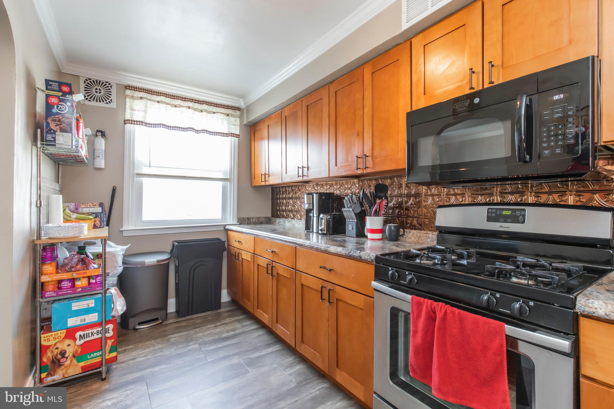3054 Willits Road Philadelphia, PA 19136 - Photo 5 of 22 Kitchen