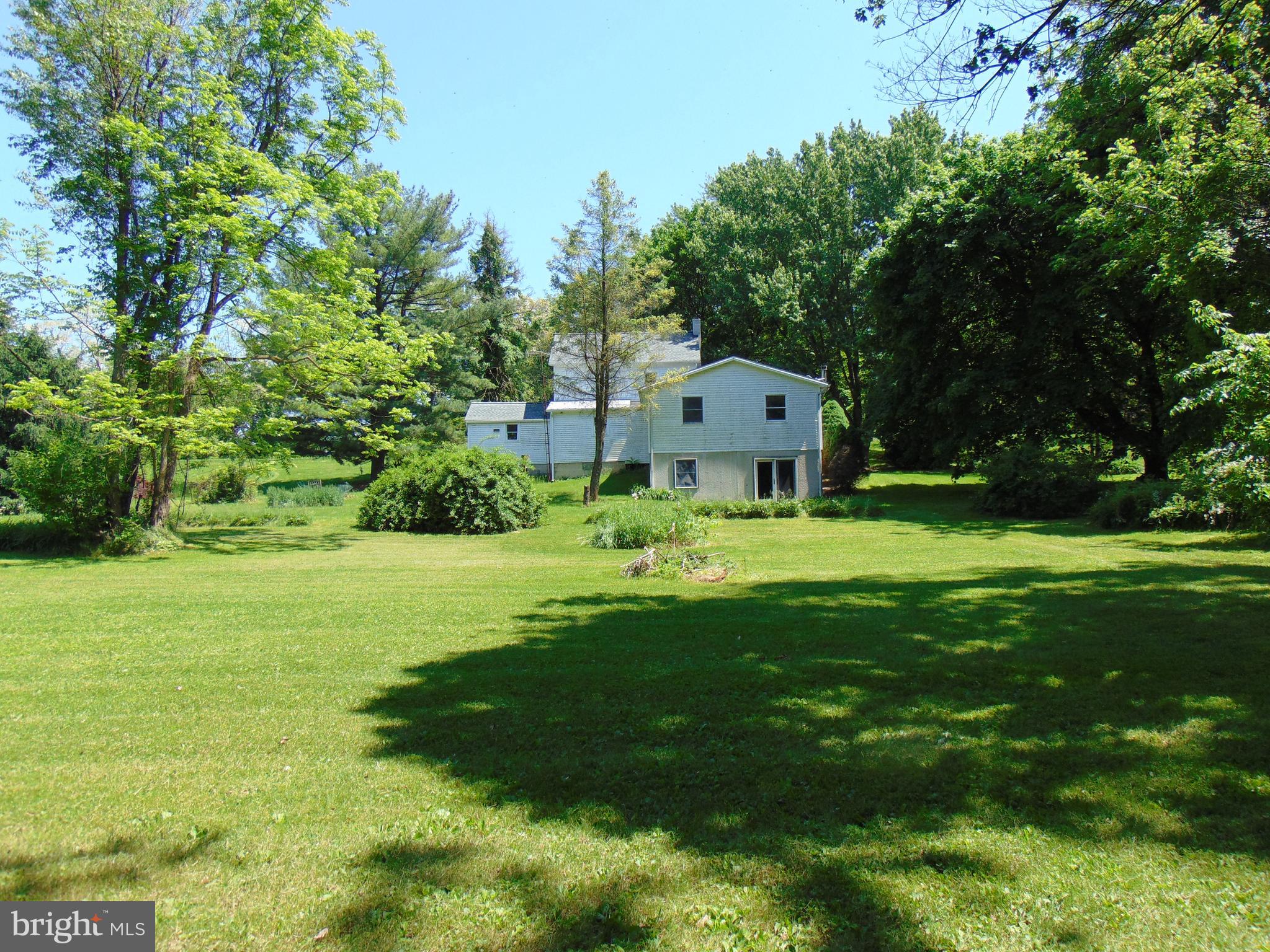 900 Ridge Road Carlisle, PA 17015 - Photo 5 of 15 Gallery Image 5