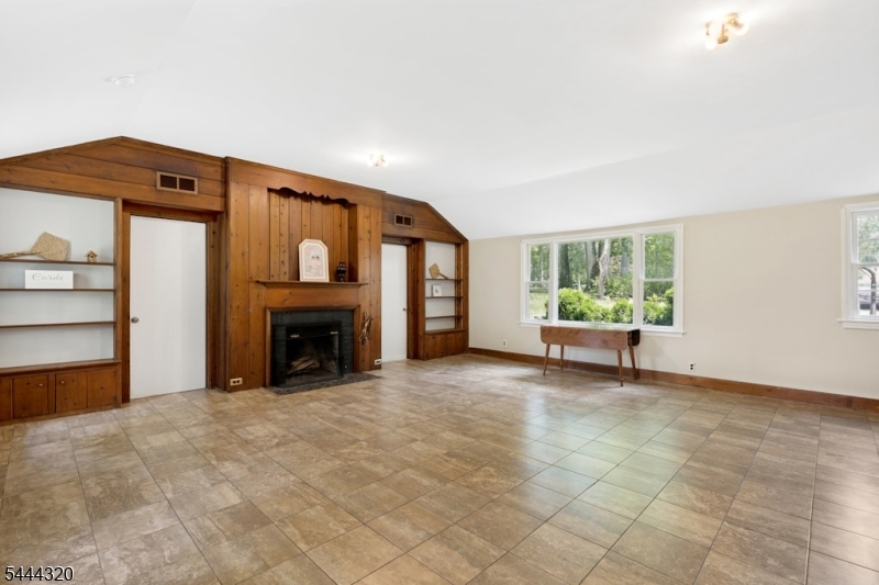 62 Gaston Road Morristown, NJ 07960 - Photo 6 of 32