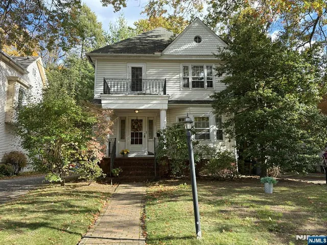 $699,000 | 235 Larch Avenue, Bogota, NJ 07603