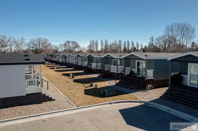 $9,800,000 | 788 South Broadway Street, Blackfoot, ID 83221