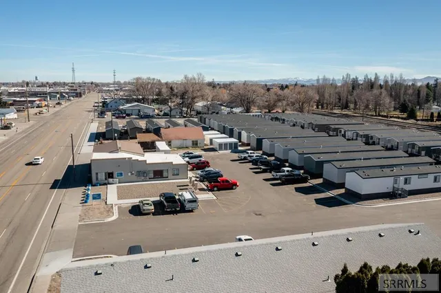 $9,800,000 | 788 South Broadway Street, Blackfoot, ID 83221