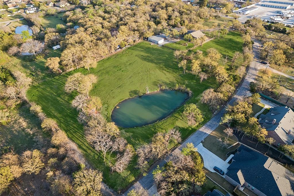 100 Swisher Road Shady Shores, TX 76208 - Photo 33 of 40