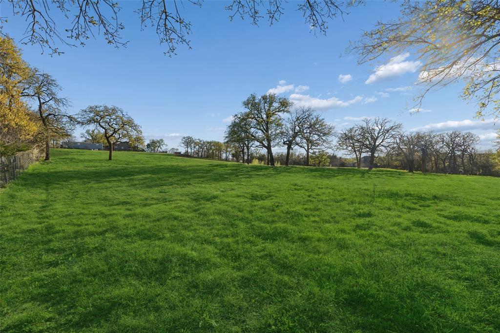 100 Swisher Road Shady Shores, TX 76208 - Photo 36 of 40