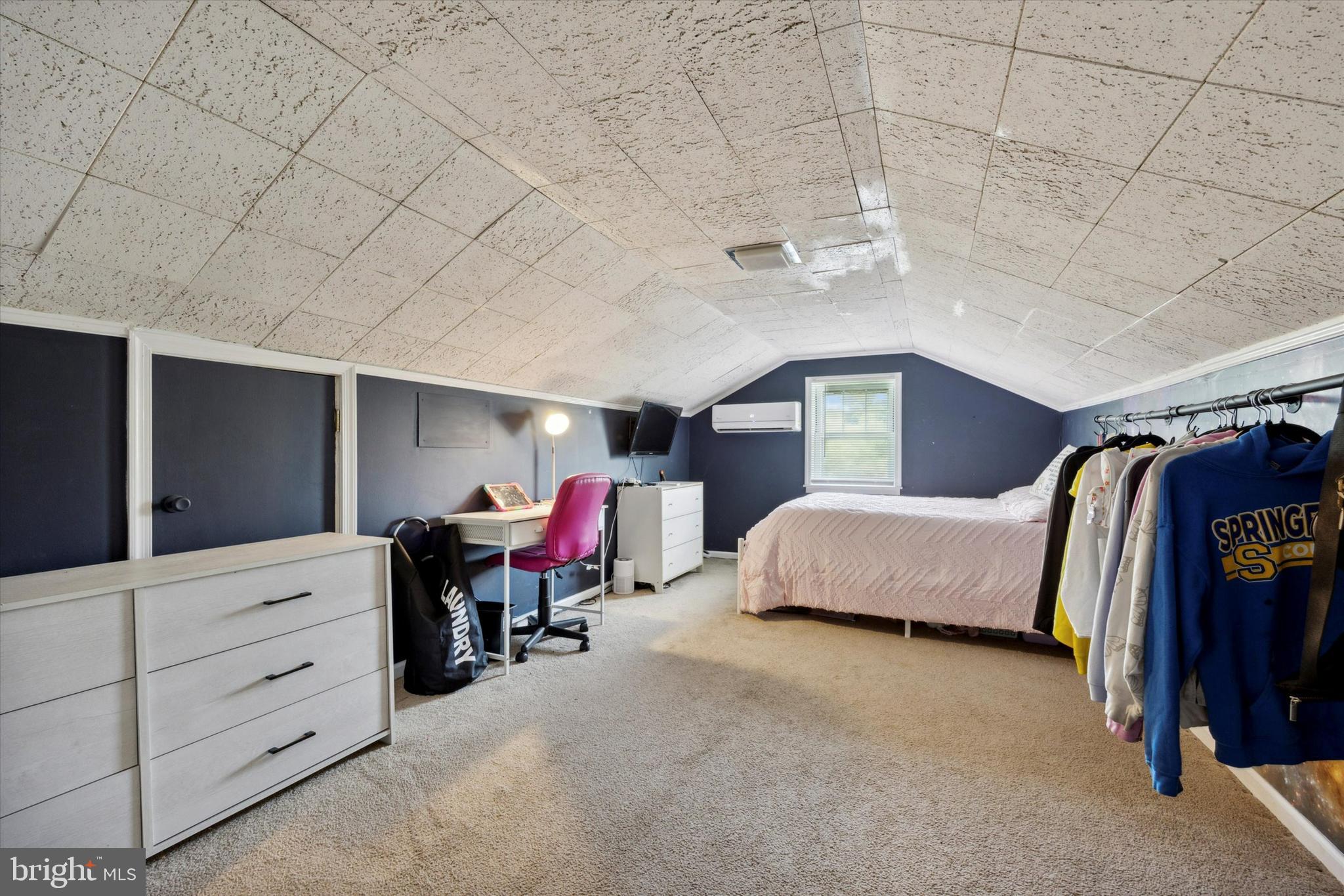 110 North State Road Springfield, PA 19064 - Photo 13 of 25 2nd floor bedroom