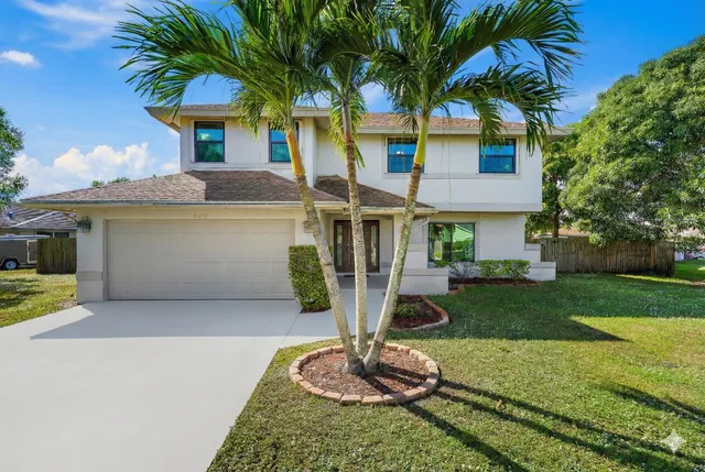 $729,900 | 208 Las Palmas Street, Royal Palm Beach, FL 33411