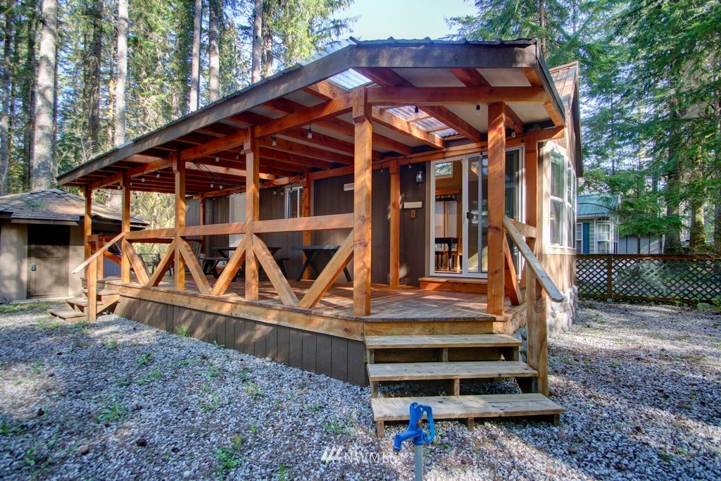 19-1 Goldrush Road Deming, WA 98244 - Photo 3 of 40 Gallery Image 3