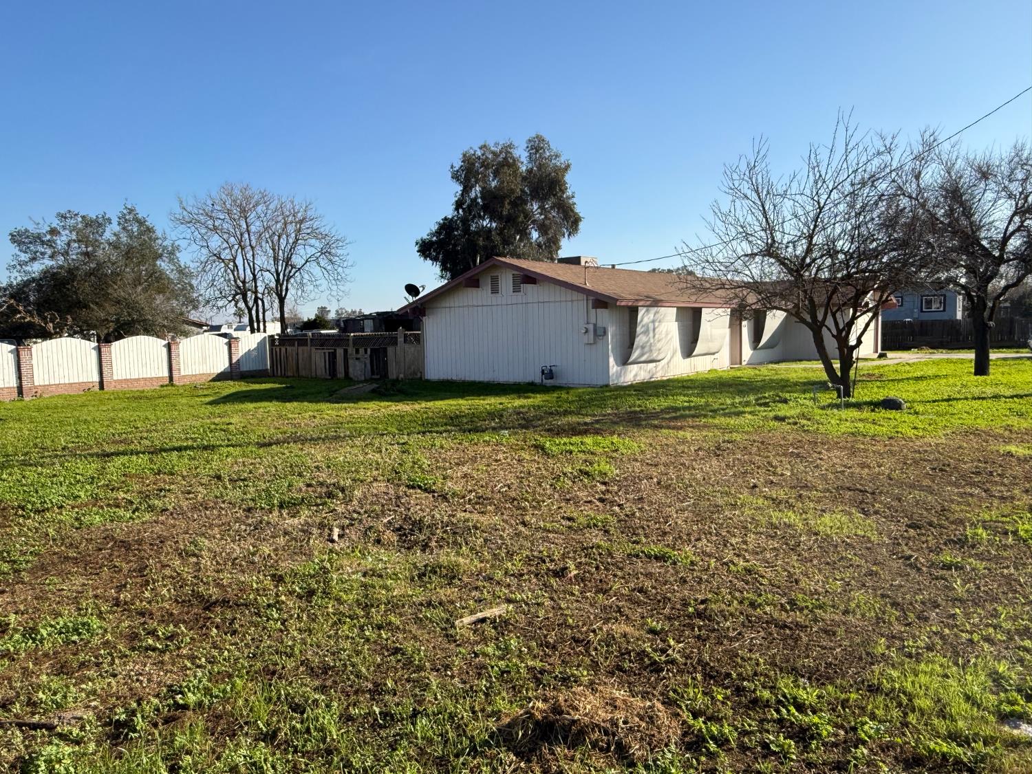 16385 North D Street Madera, CA 93638 - Photo 20 of 26 a house view with a garden space