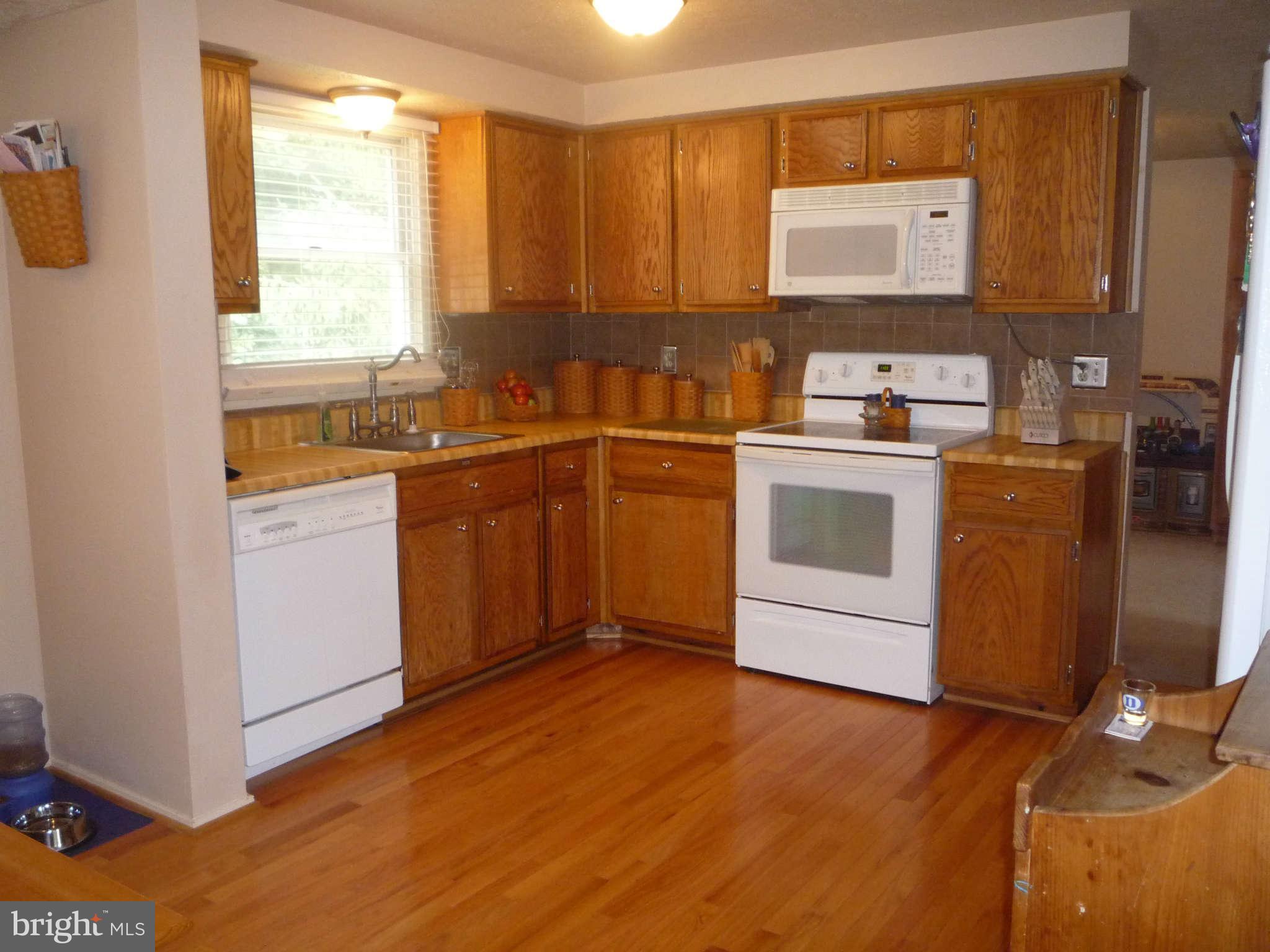 10011 Bald Hill Road Bowie, MD 20721 - Photo 7 of 29 Kitchen