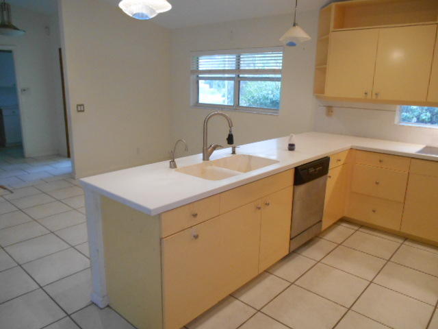 11025 Sandy Run Road Jupiter, FL 33478 - Photo 3 of 23 Kitchen 2