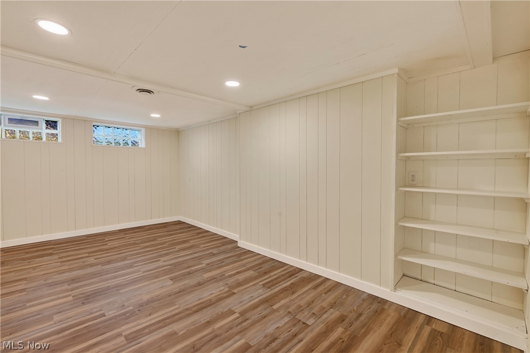 4586 East Berwald Road Cleveland, OH 44121 - Photo 39 of 46 Gallery Image 39