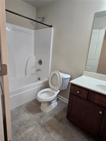 $2,200 | 305 Holdings Drive, Lawrenceville, GA 30044