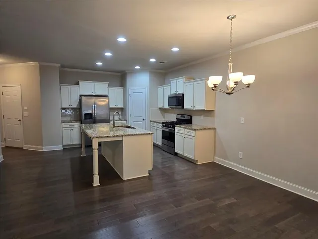 $2,200 | 305 Holdings Drive, Lawrenceville, GA 30044