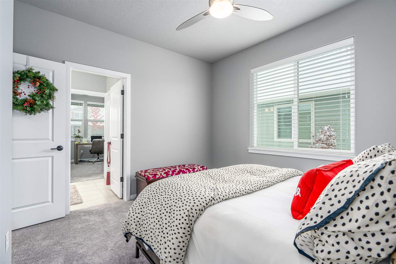 1714 Ridgetop Drive Greenacres, WA 99016 - Photo 14 of 21 Gallery Image 14
