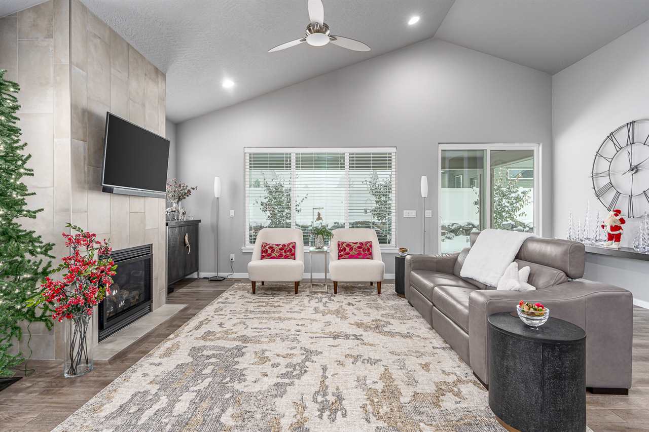 1714 Ridgetop Drive Greenacres, WA 99016 - Photo 3 of 21 Gallery Image 3