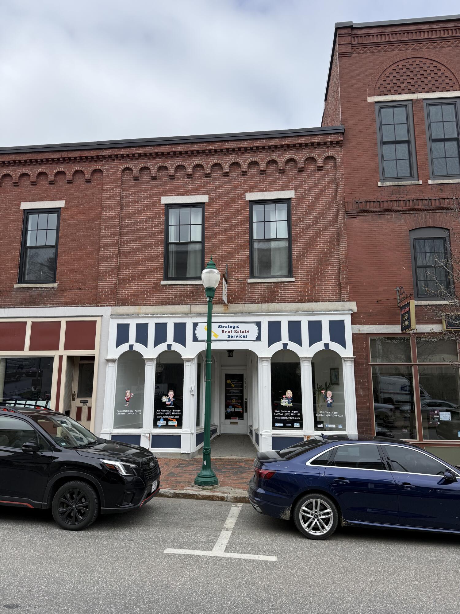 335 Water Street Gardiner, ME 04345 - Photo 1 of 19 IMG_4584