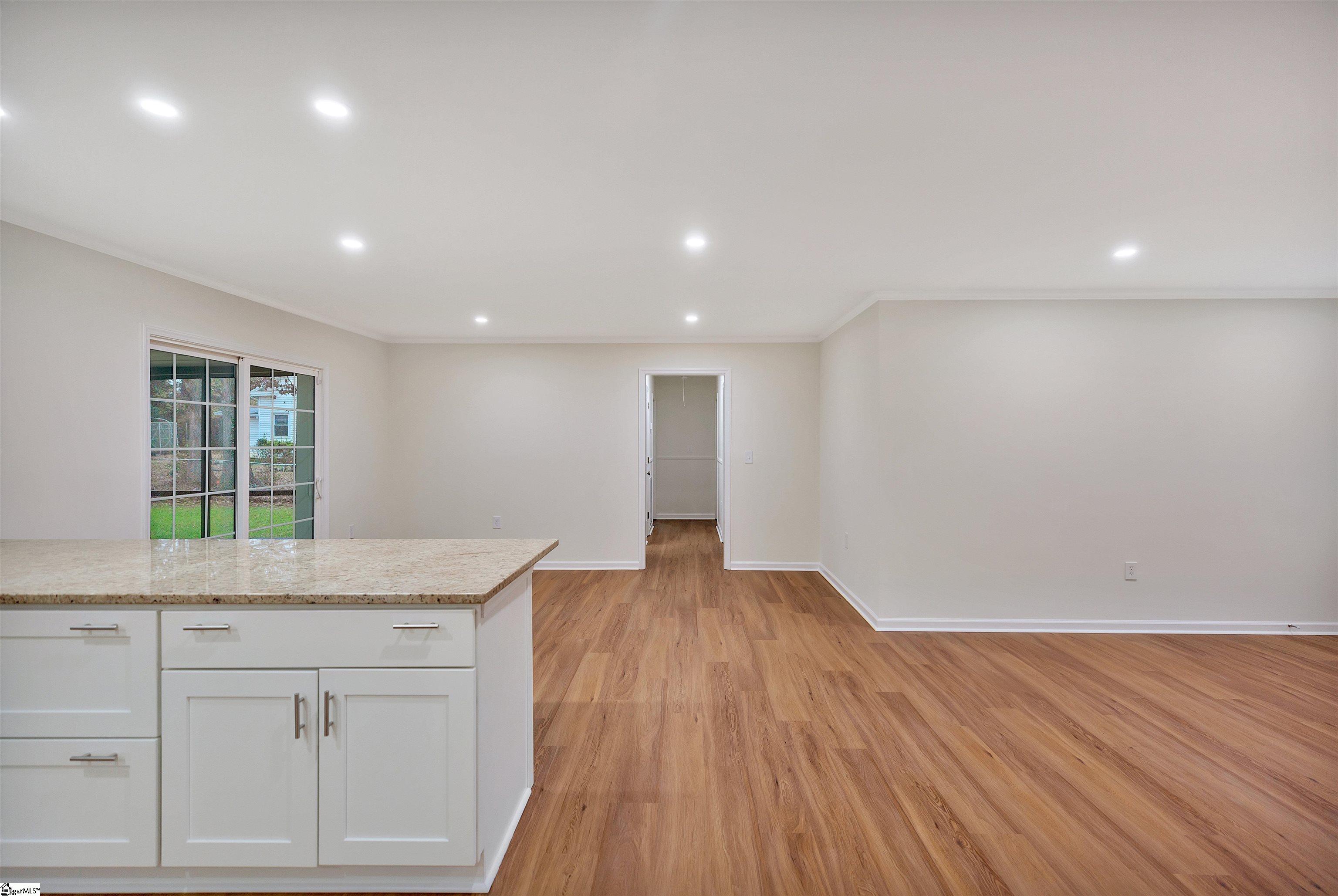 210 Camson Road Anderson, SC 29625 - Photo 7 of 33 Gallery Image 7