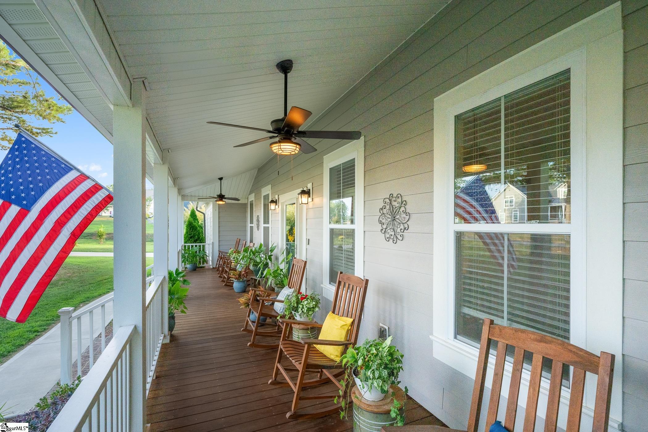 404 Plevin Way Pelzer, SC 29669 - Photo 3 of 50