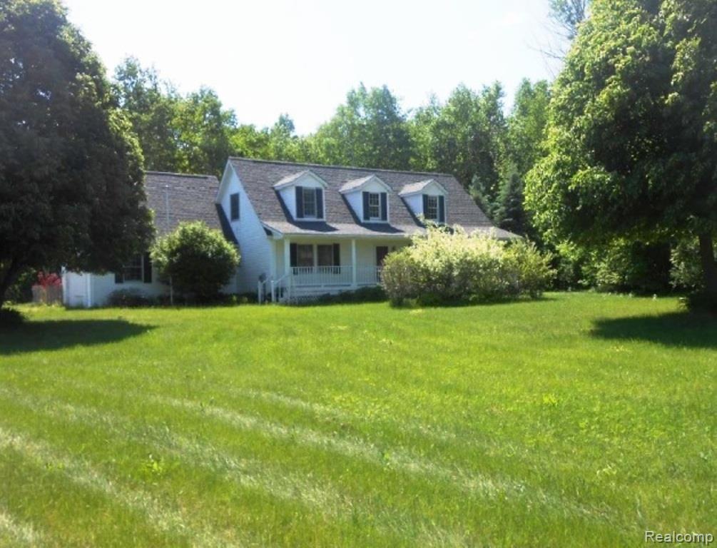 1974 Emerson Road Goodells, MI 48027 - Photo 1 of 19 0.jpg