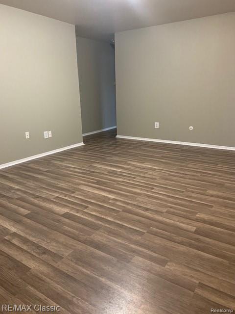 42506 Saratoga Road Canton, MI 48187 - Photo 19 of 32