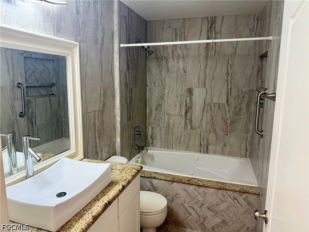 2204 Nelson Road North Cape Coral, FL 33993 - Photo 18 of 28 Gallery Image 18